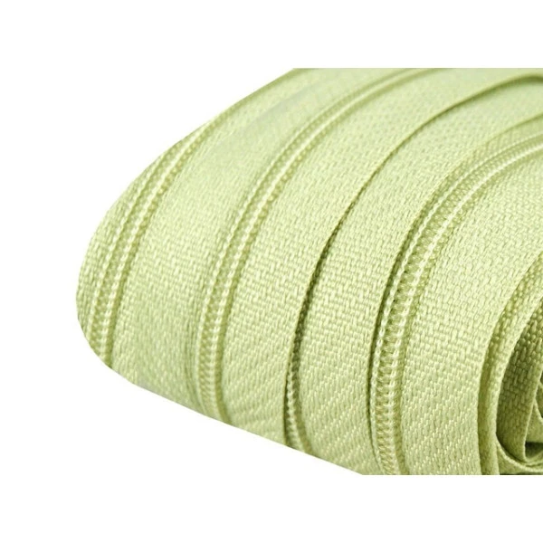 Zip spirálový v metráži 3mm - pastelově zelená