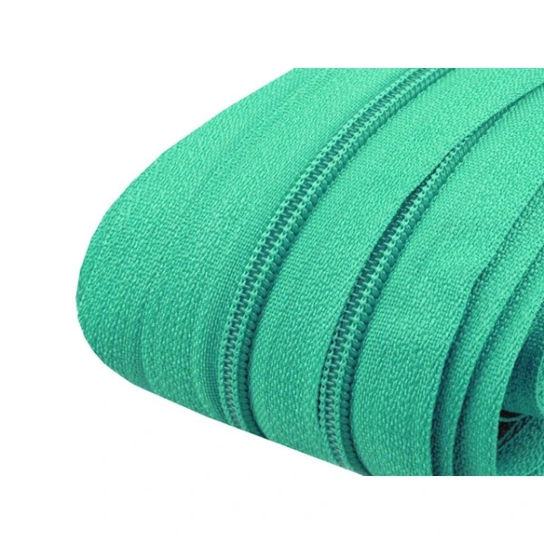 Zip spirálový v metráži 3mm - zelená listová
